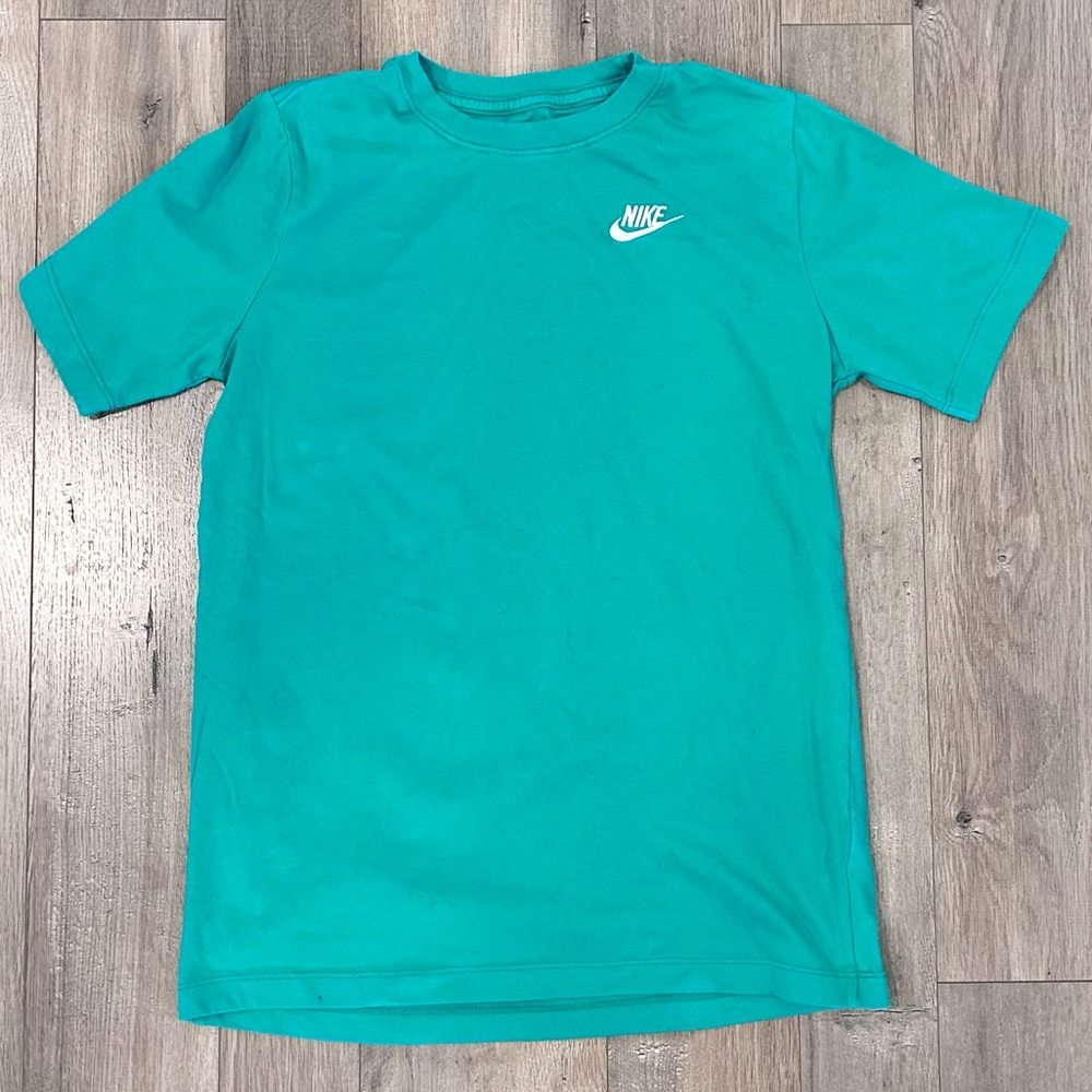 Nike Green Short Sleeve Tee